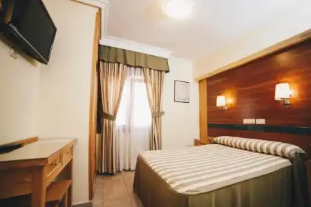 Hostal Los Gavilanes 2 - 66