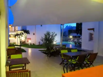 Canna Garden - Adults Only - 16