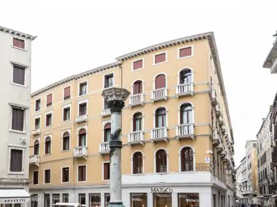 San Teodoro Palace - Luxury Apartments - 0