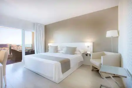 Ramada Resort by Wyndham Puerto de Mazarron - 77