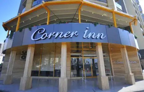 Corner Inn - 1