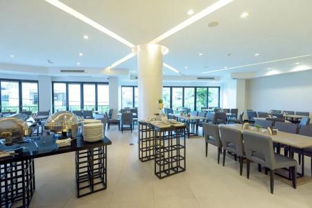 J Residence - 18