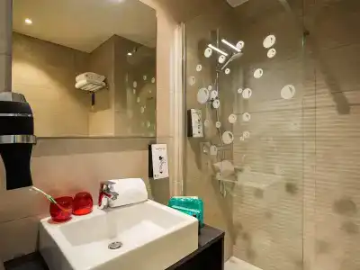 Ibis Styles Liege Guillemins - 7