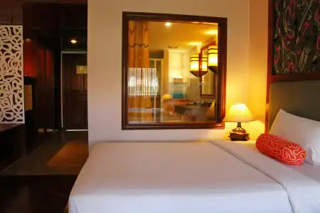 Baumanburi Patong - 5