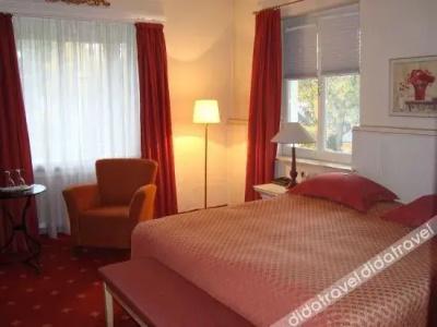 Romantik im Villa Rhl - 12