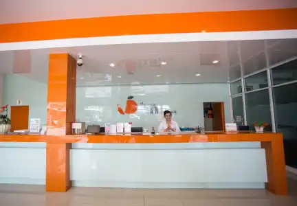 The Original Orange Rooms - 12