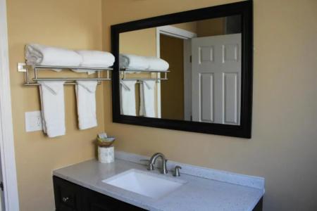 Carmel Wayfarer Inn - 32