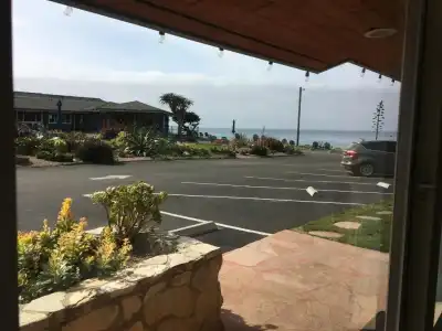 Cambria Shores Inn - 16