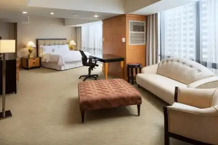 The Westin Bonaventure and Suites, Los Angeles - 3