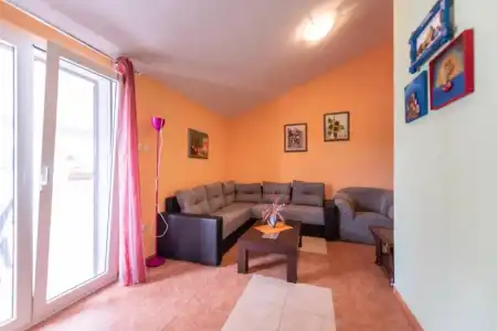 Apartments Karen - 76