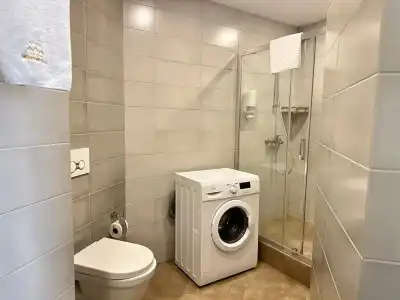 Bellevue Residence Suites - 202