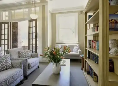 The Russell Boutique - 16
