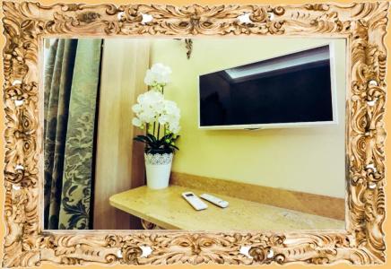 Impero Vaticano Suites Guest House - 74