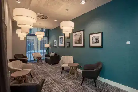 Hampton by Hilton Dusseldorf City Centre - 13