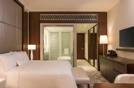 Hilton Dubai Al Habtoor City - 36