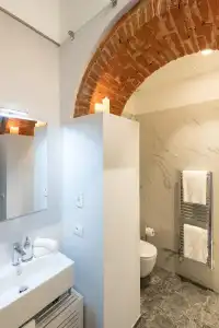 Kairos by Florence Art Apartments - 27