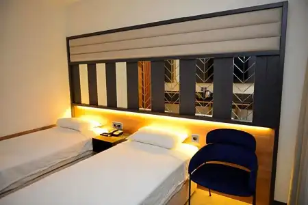 Oasis Otel - 41