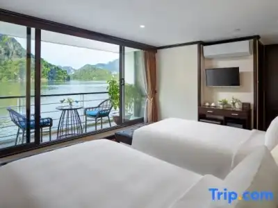 Mon Chéri Cruises - 38
