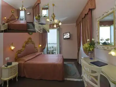 Viktoria Palace - 21