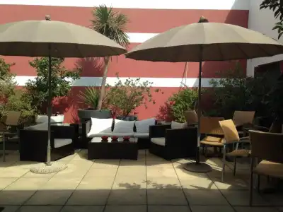 Hôtel Côté Patio - 28