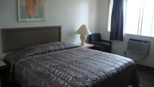 Best Value Inn by OYO Portland OR South East - 22