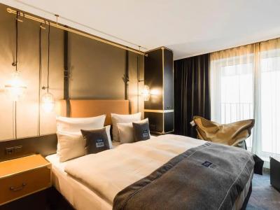 Holiday Inn - the niu, COBBLES ESSEN by IHG - 1