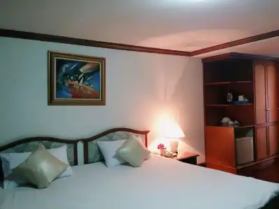 Interchange Tower Serviced Apartment - 36