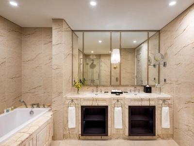 Melia Vinpearl Hai Phong Rivera - 12