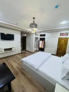 Shakhina - 95