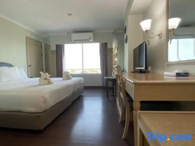 Mayflower Grande Suite - 44