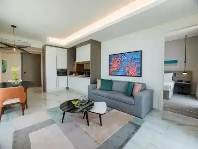 TH8 Palm Vignette Collection, Beach Resort - 46