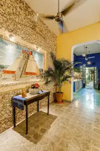 Casa Del Maya Bed & Breakfast - 18