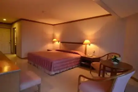 Khanom Golden Beach - 4