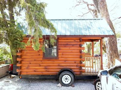 The Wayfaring Buckeye Hostel - 36