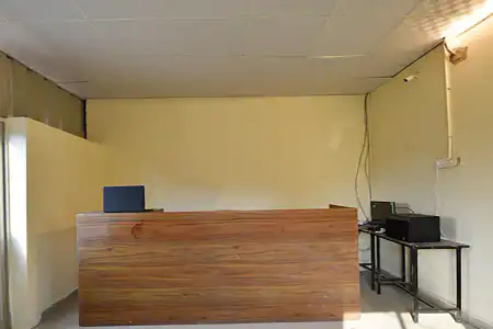 FabCastle Inn - 2