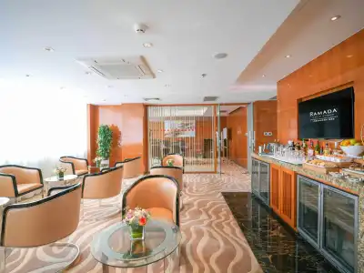 Ramada Plaza by Wyndham Shanghai Pudong Airport - 29