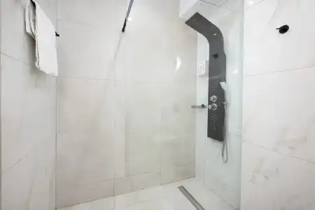 Enattica Suites - 95