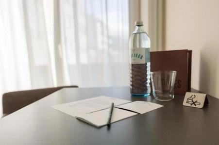 SUYTES Business Studios - 109