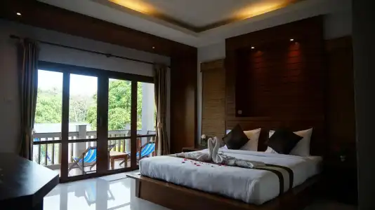Lanta Intanin Resort - 17