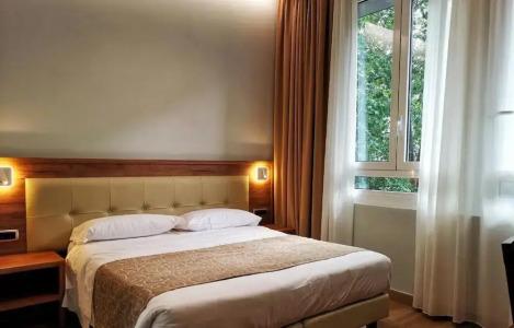 Central Station - 34