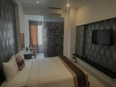 Ngoc Linh Luxury - 12