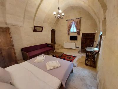 Armesos Cave - 147
