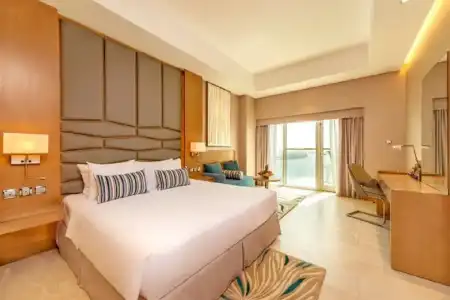 Royal Central and Resort The Palm - 5