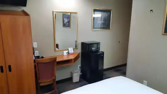 Microtel Inn & Suites by Wyndham Bozeman - 26