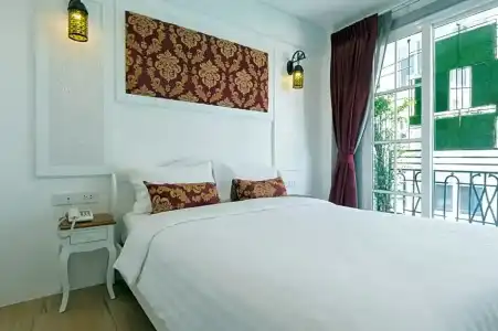 White Ivory Bed & Breakfast - 78