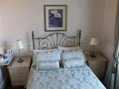 Highfield Guest House - 5