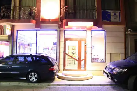 Sofia - 8