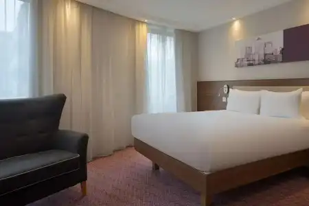 Hampton by Hilton London Waterloo - 7