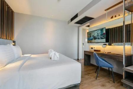 Rak Elegant Patong - 84