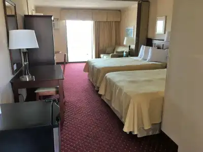 Sea Hawk Motel - 5